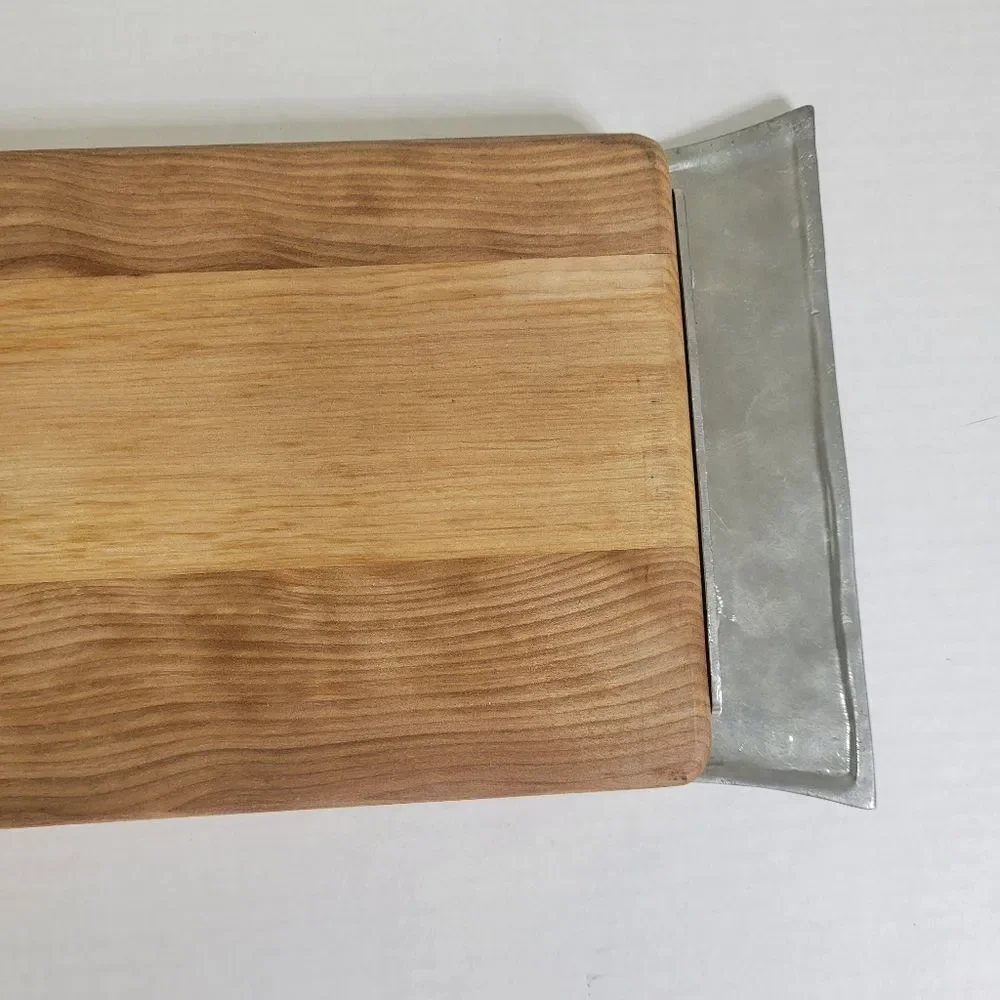 Basic Spirit of Canada Handcrafted Pewter‎ Pate Board